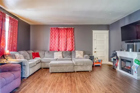 Living - 314 N N Pne, Evart, MI 49631 photo 1 of 1