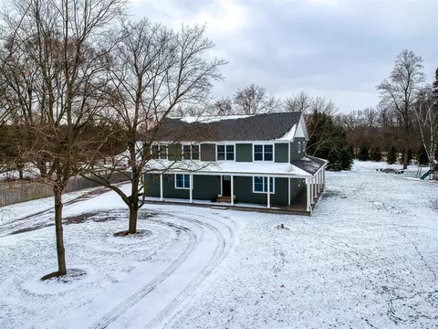 64727 Wolcott Rd, Ray, MI 48096