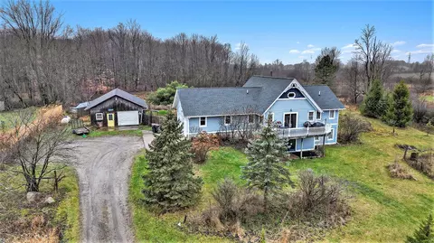 8711 Patterson, Caledonia, MI 49316