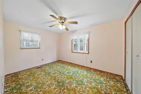 Bedroom - 6700 Bennett, Jackson, MI 49201 photo 3 of 6