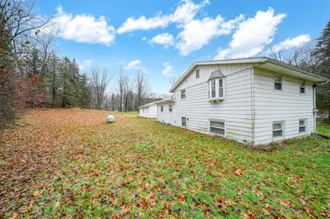 Exterior - 6700 Bennett, Jackson, MI 49201 photo 8 of 16