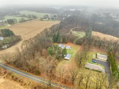 View/Area - 6700 Bennett, Jackson, MI 49201 photo 2 of 9