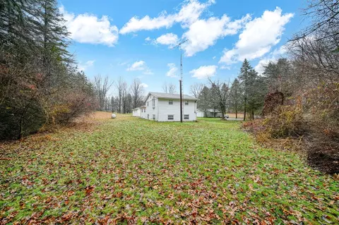 Exterior - 6700 Bennett, Jackson, MI 49201 photo 6 of 16