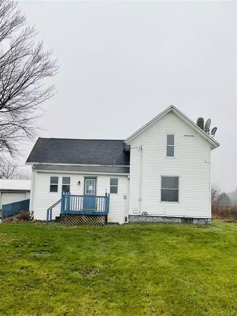 13861 Paine, Kent City, MI 49330