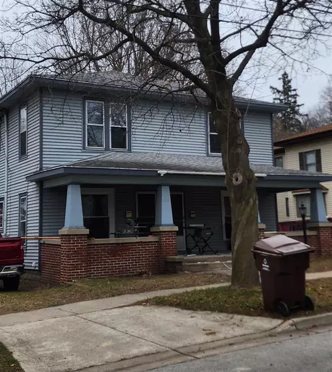 426 E Washington, Ionia, MI 48846