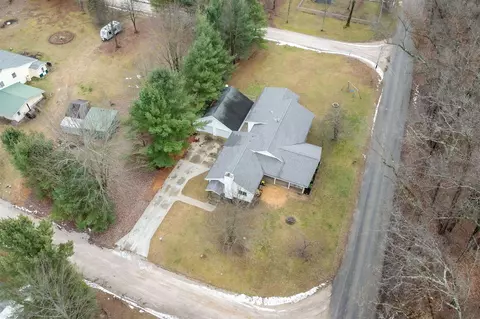 View/Area - 622 W Marion, White Cloud, MI 49349 photo 2 of 5