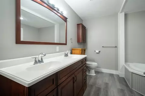 Bath - 622 W Marion, White Cloud, MI 49349 photo 1 of 3