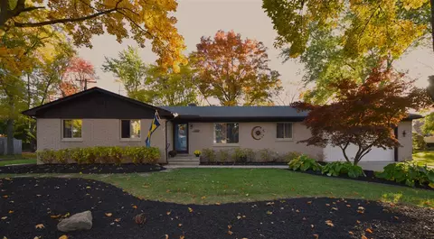 27891 Peppermill, Farmington, MI 48331