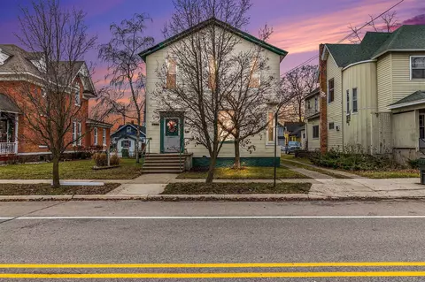 1181 Peck, Muskegon, MI 49441