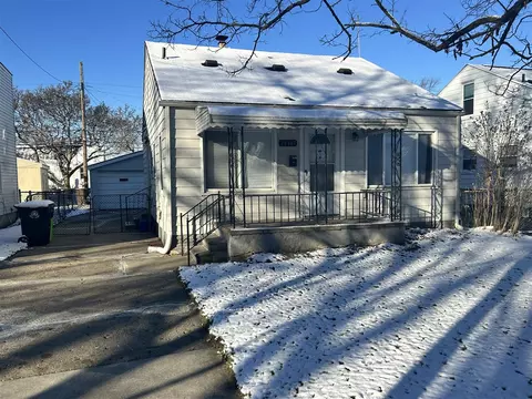 28343 Hillview, Roseville, MI 48066