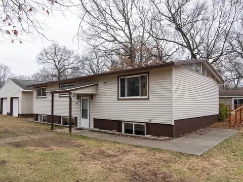 5446 Washington, Muskegon, MI 49442
