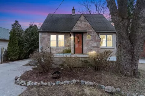 3093 Devondale, Rochester Hills, MI 48309