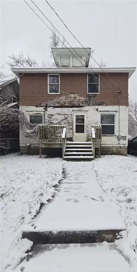 129 E South, Jackson, MI 49203