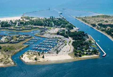 3429 Fulton #C-8/55, Muskegon, MI 49441