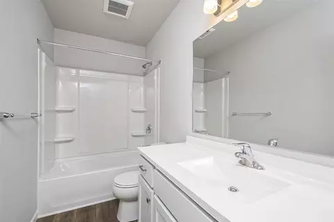 Bath - 7920 Sierra, Belding, MI 48809 photo 3 of 3