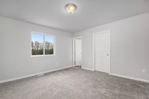 Bedroom - 7920 Sierra, Belding, MI 48809 photo 2 of 5