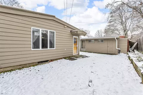 Exterior - 768 Briarcliff, Jackson, MI 49203 photo 5 of 8