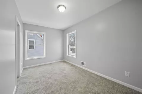 Bedroom - 140 Stanley, Jackson, MI 49203 photo 1 of 5