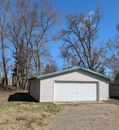 Exterior - 140 Stanley, Jackson, MI 49203 photo 2 of 6