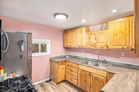 808 N State, Jackson, MI 49202 photo 4