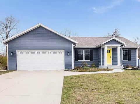 215 Corwin Mdws, Lawrence, MI 49064 photo 19