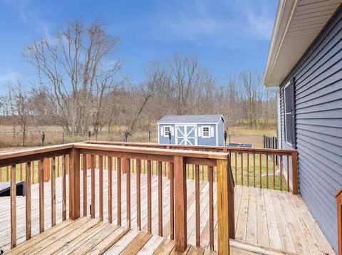 215 Corwin Mdws, Lawrence, MI 49064 photo 21