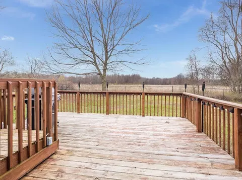 215 Corwin Mdws, Lawrence, MI 49064 photo 22
