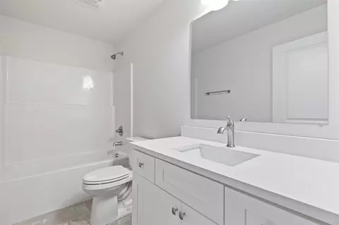 2011 Green Acres, Adrian, MI 49221 photo 25