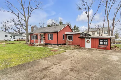 720 Mcpherson, Howell, MI 48843 photo 5