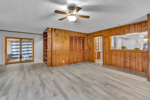 720 Mcpherson, Howell, MI 48843 photo 19