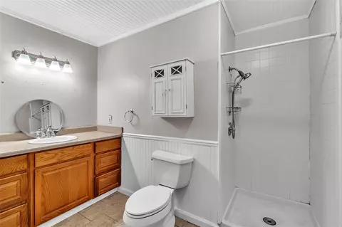 720 Mcpherson, Howell, MI 48843 photo 31