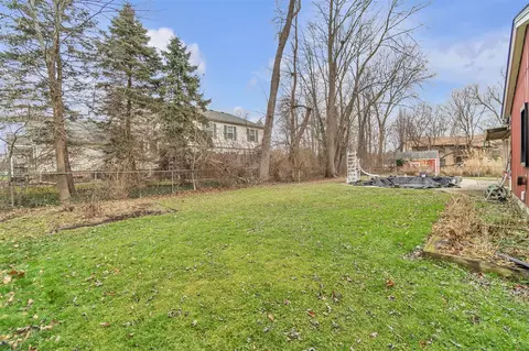 720 Mcpherson, Howell, MI 48843 photo 37