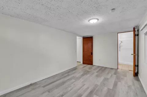 720 Mcpherson, Howell, MI 48843 photo 30