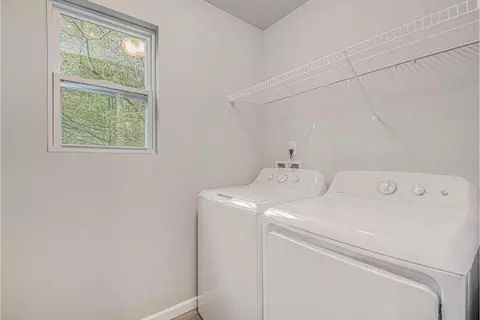 517 Macdonough, Jackson, MI 49201 photo 12