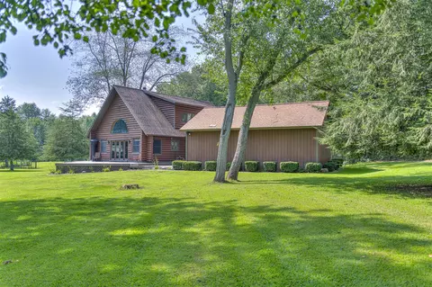 Exterior - 6000 S Jackson, Jackson, MI 49201 photo 4 of 5