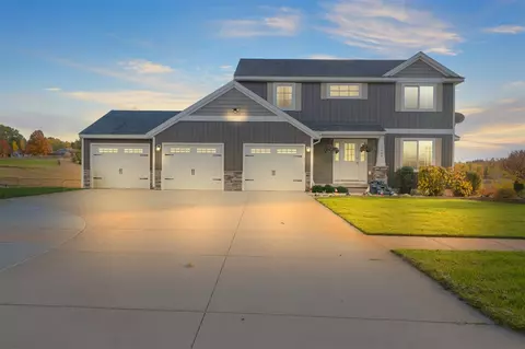 11768 Ridge Water, Sparta, MI 49345