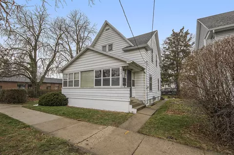 553 Webster, Grand Rapids, MI 49504