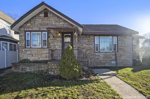 1094 Sanford, Muskegon, MI 49440