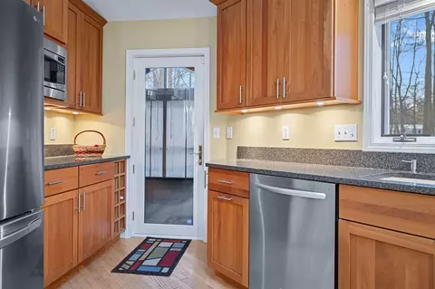 Kitchen - 13649 Main, Harbert, MI 49115 photo 4 of 4