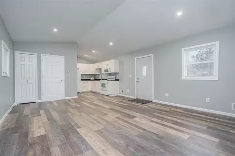 212 W Clinton, Augusta, MI 49012 photo 13