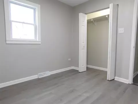 Bedroom - 8445 E Baldwin, Watervliet, MI 49098 photo 1 of 3