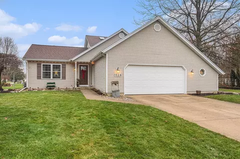 1528 W Springfield, Zeeland, MI 49464