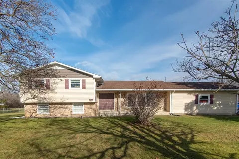 4663 E Bemis, Ypsilanti, MI 48197