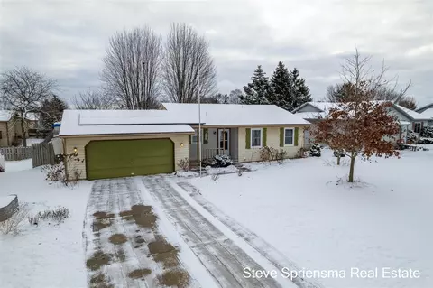 7328 Sandelwood, Jenison, MI 49428