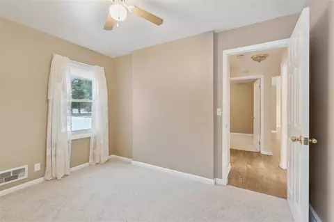 Bedroom - 5401 Kay, Jackson, MI 49203 photo 5 of 7