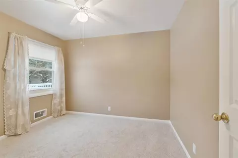 Bedroom - 5401 Kay, Jackson, MI 49203 photo 7 of 7