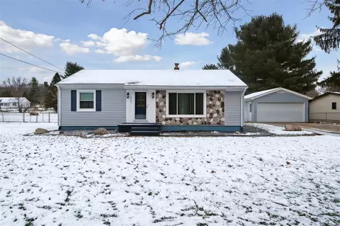 Exterior - 5401 Kay, Jackson, MI 49203 photo 3 of 11