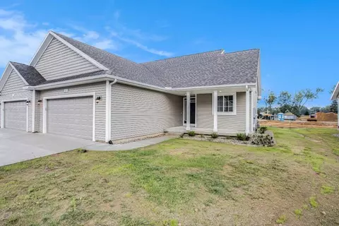 601 Bush, Three Rivers, MI 49093