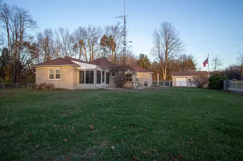 1212 N 28th, Kalamazoo, MI 49048