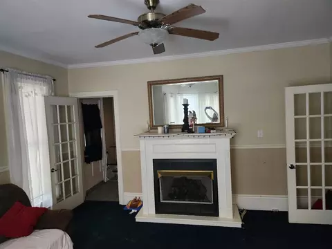 Living - 9720 King, Spring Arbor, MI 49283 photo 4 of 4